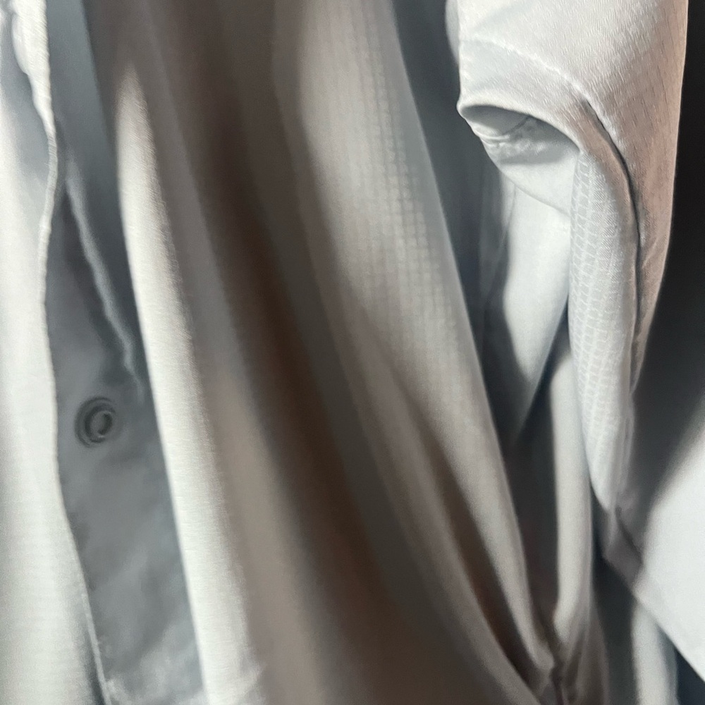 Columbia Gray Lightweight Jacket Versatile Design - image 5